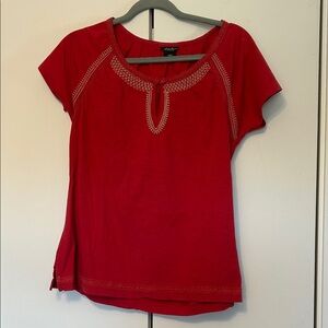 Eddie Bauer Brick Red Short Sleeve Scoop Neck Tee with Contrast Stitching